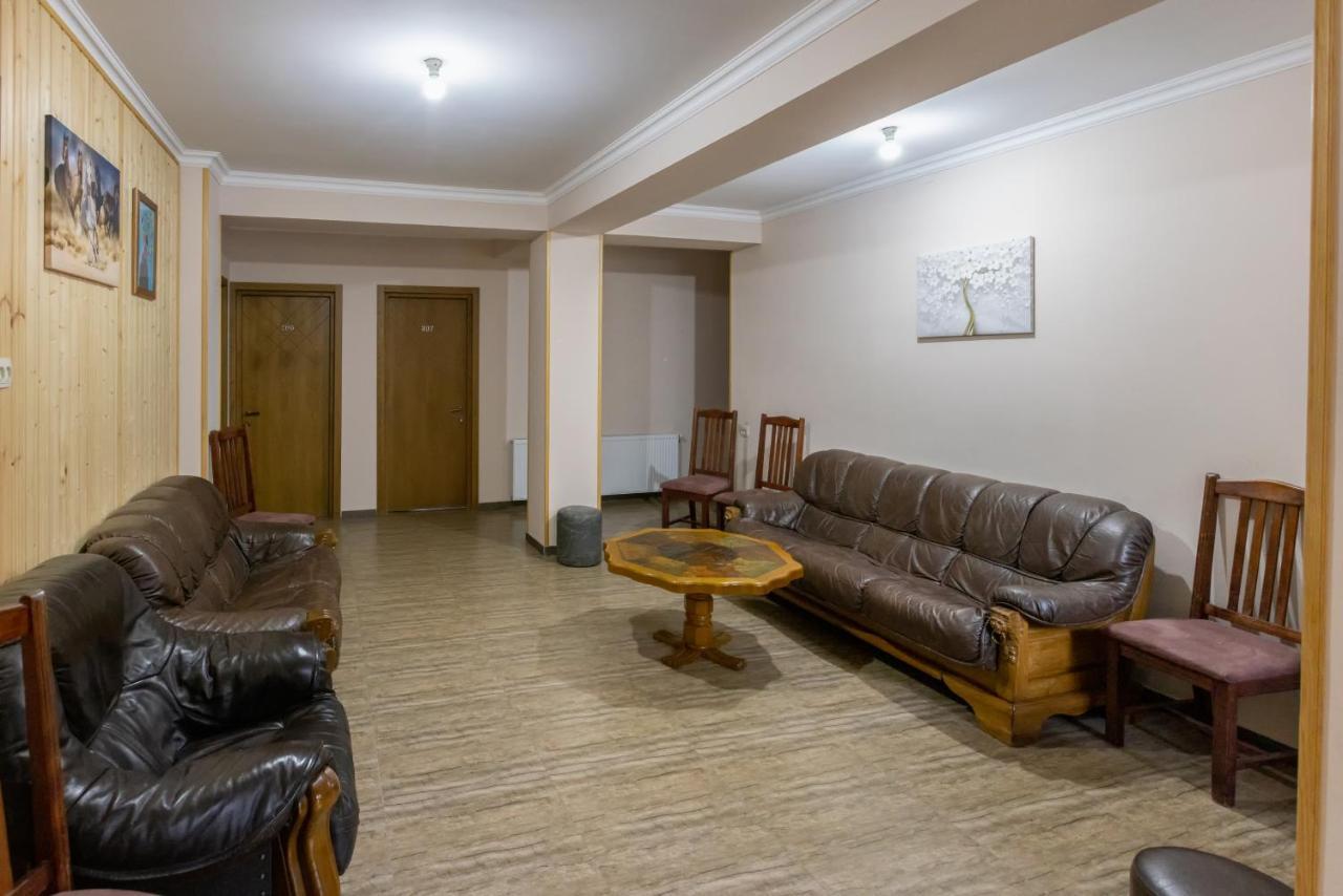 Gp Rooms Степанцмінда Екстер'єр фото
